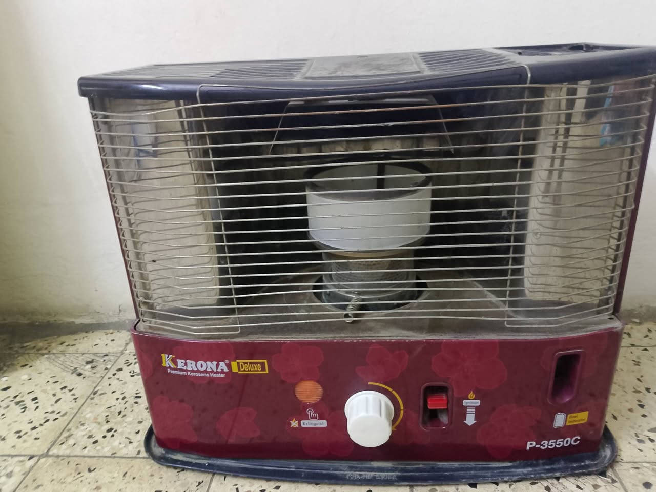 صوبه اصليه سعرها بل سوك ميتين وخمسين اني ابيع بص لقيها لعنوان بغداد لمشتل رقم ***********
