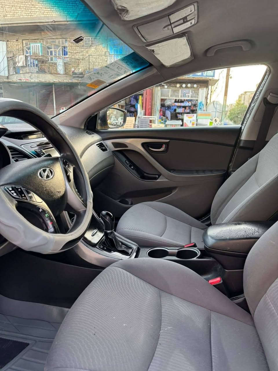 السلام عليكم مرخصت الادمن سياره الانتره 2014 مكاني بغداد مدينه الصدر رقم
***********
