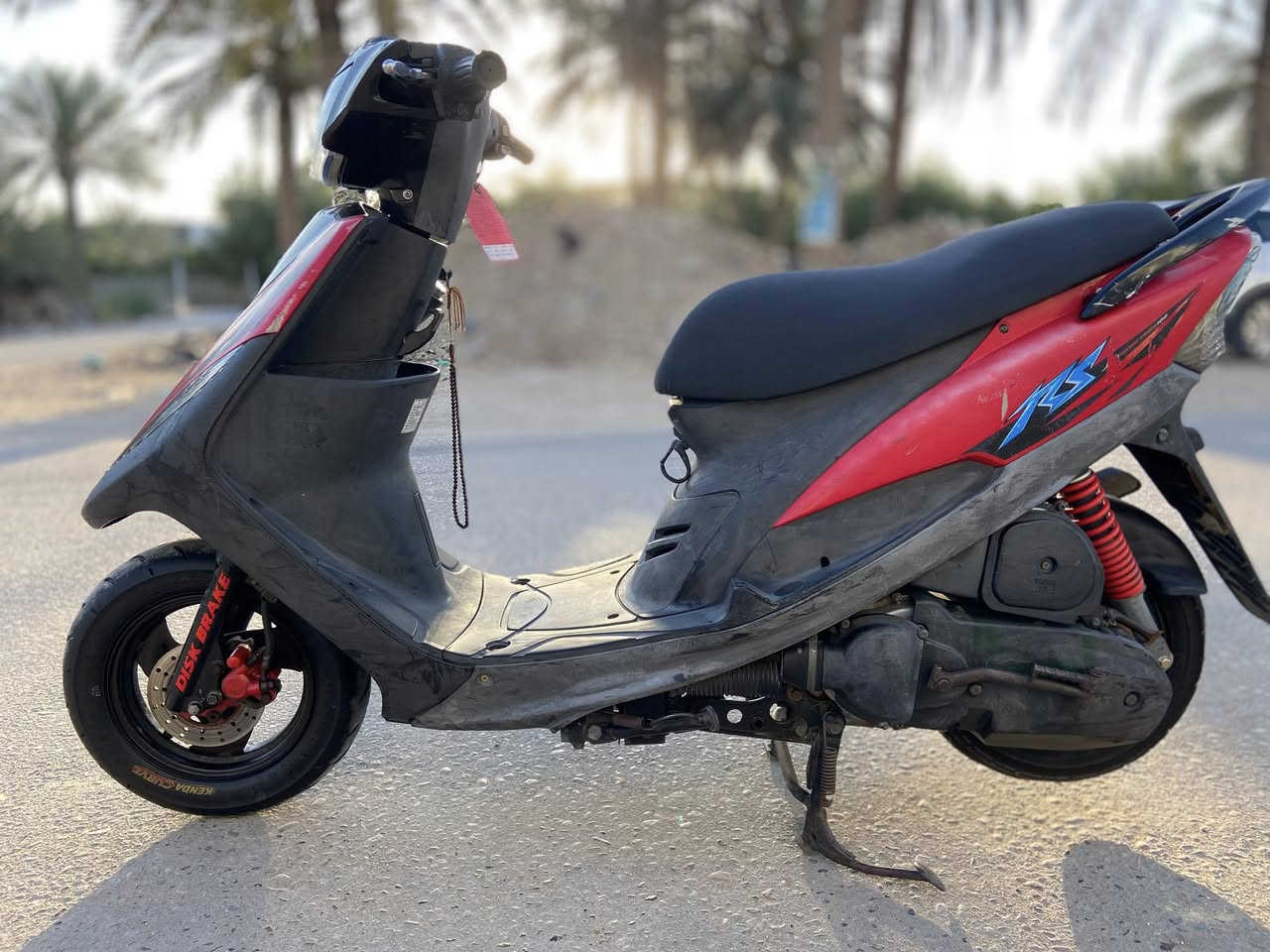 ماكس عدله للبيع دراجه كفاله عامه مكاتبه موجوده طالعه قبل ٤ اشهر مكينه ناعمه اي نقص ما بيه 
لعنون لحله الحمزه الغربي
***********
