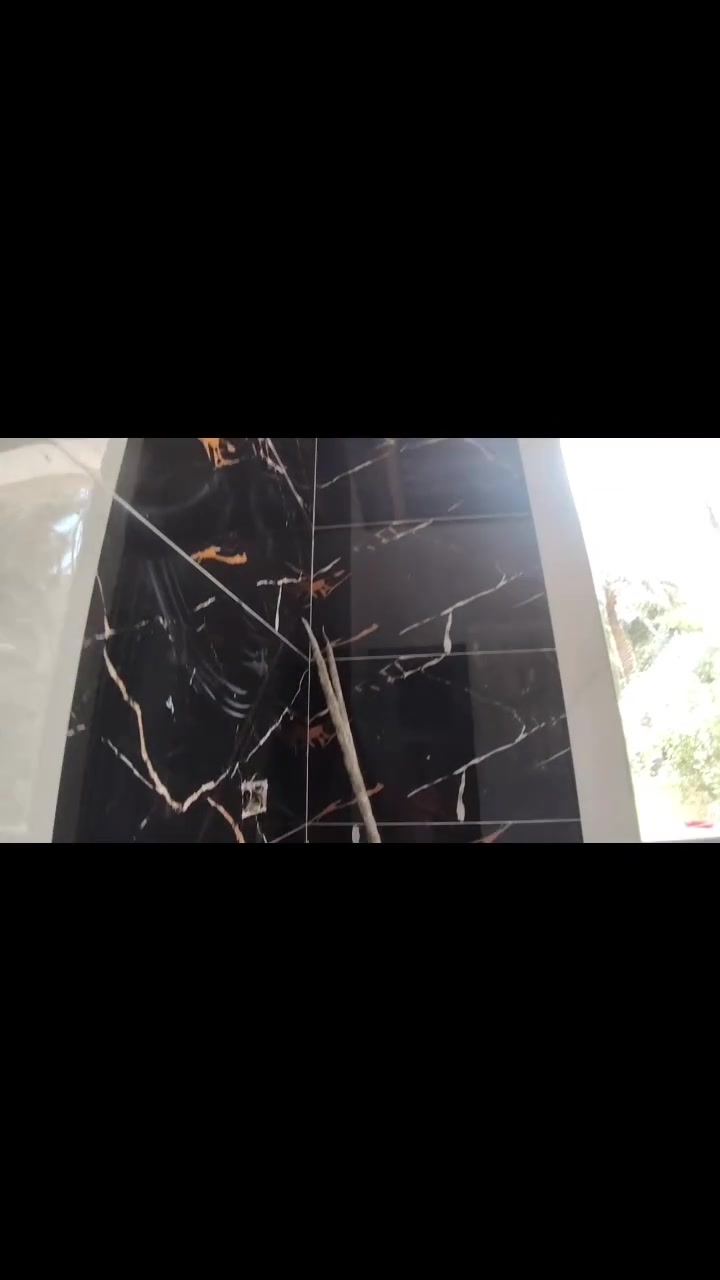 خلفه سراميك جداري وارضي متفراغ حاليان وشغال درجه اولى مكان كربلاء تصال *********** /***********
