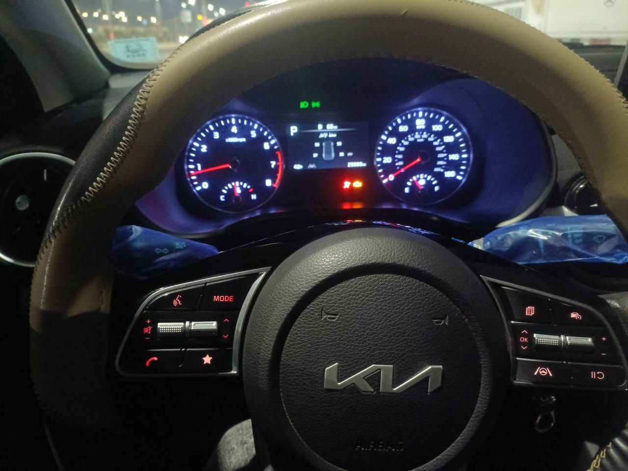 السلام عليكم
فورتي 24 للبيع 

• المحرك: 2000 دوش حادثه بنيد وجاملق  جهة الايسر بدون دواخل   

 • شاشه تدعم الكاربلي + كاميرا خلفية

 • رادار أمامي

 • 3 أنظمة قيادة

 • تحكمات ستيرن+ نظام تحديد المسار لايت زنون 

 • السيارة نظيفة جداً وجديدة بمعنى الكلمة  ماشيه 23

العنوان / ناصرية مدينه الصدر 

كلشي موجود ب سونار كريم حسون

السعر (١٦٠) بيه مجال 

 معوقين  ولد شاب سياره وكالةثاني يوم

للأستفسار 📞  *********** فقط اتصال
