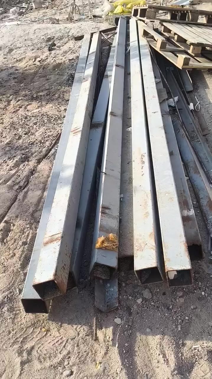 حديد ثقيل طول 4متر و60 عشر قطع
للتواصل فقط اتصال ***********
