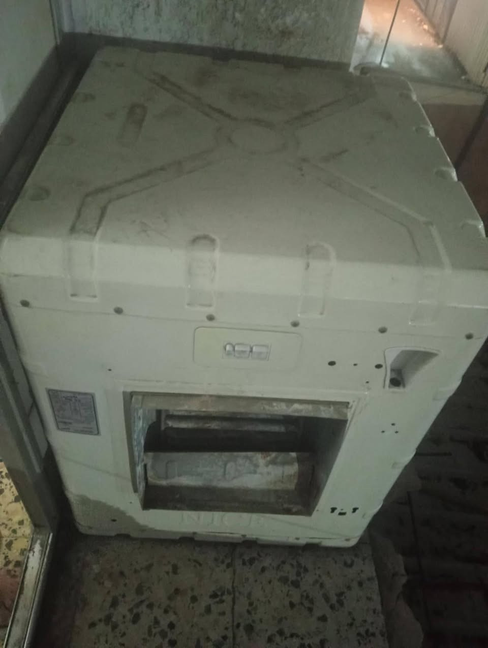 مبرده جديده مستخدمه شهرين ب٩٠ وبيها مجال بسيط


**إذا كنت صاحب هذا الإعلان وتريد حذفه لأي سبب، رجاءا أرسل رسالة إلى الدعم الفني**