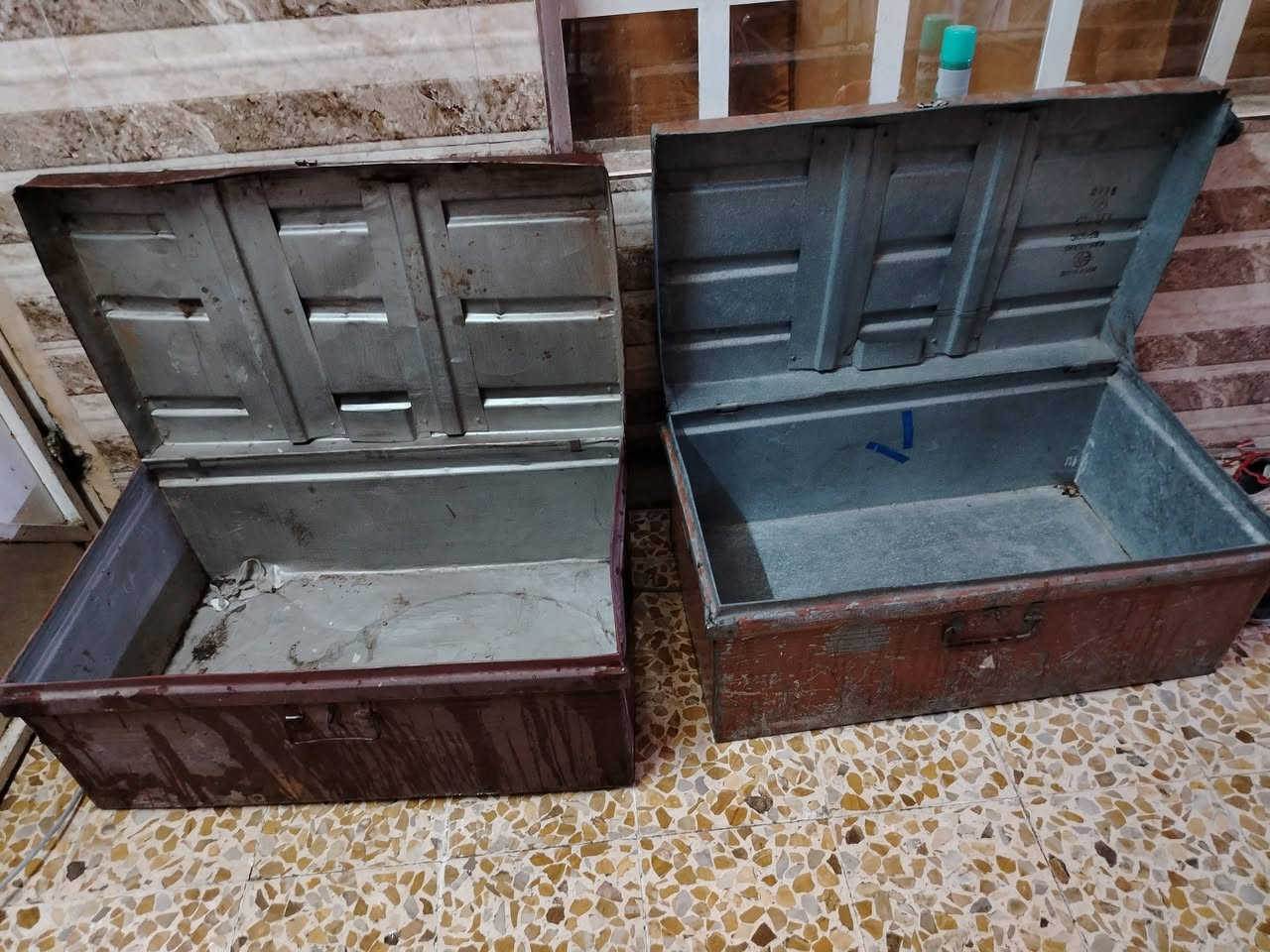 مبردات للبيع ثنينهم كشر
وصناديق للبيع عنوان كراج الشمال ادفع سعر


**إذا كنت صاحب هذا الإعلان وتريد حذفه لأي سبب، رجاءا أرسل رسالة إلى الدعم الفني**
