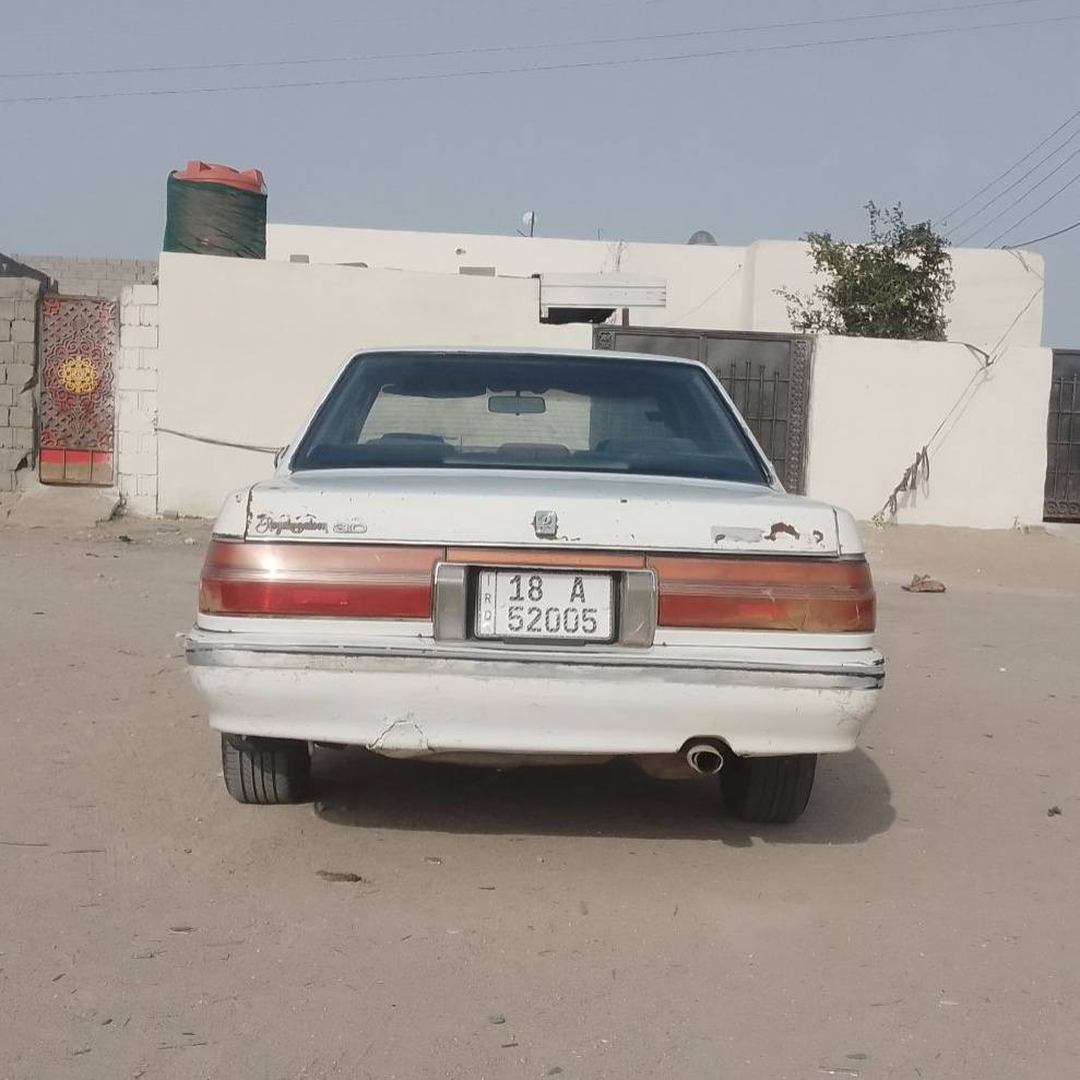 السلام عليكم هارتوب موديل 90 رقم انكليزي لنهايه 29 و هزه جديده  شرط تحويل سياره حيل حلوه من الدعاميه للدعاميه طخم تاير بالباكيت صدر امامي خلفي جديد داخلها حيلل حلو كهربائياتها كلها شغاله شاشه باور جديد سياره ناعمه كلشو مكفوله من الكص والنقل الجثه والعيب الشرعي مكينه وكير ففيتي بالباكيت ترايك وين ميعجبك امشي 160 
 للشراي يتصل ع *********** 
‏‪***********‬‏
