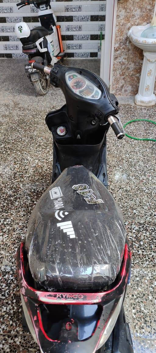 السلام عليكم كامكو جي فور محرك مكفول مفتوح مره وحده فقط شرط صوت ما تسمع اله سلف هندر كله شغال كهربائيات كلها شغاله شلعه و معدل تشك الكاع دراجه حاويه بس مفتوحه مره وحده سعرها 280و بيها مجال قليل مكان نجف ***********
