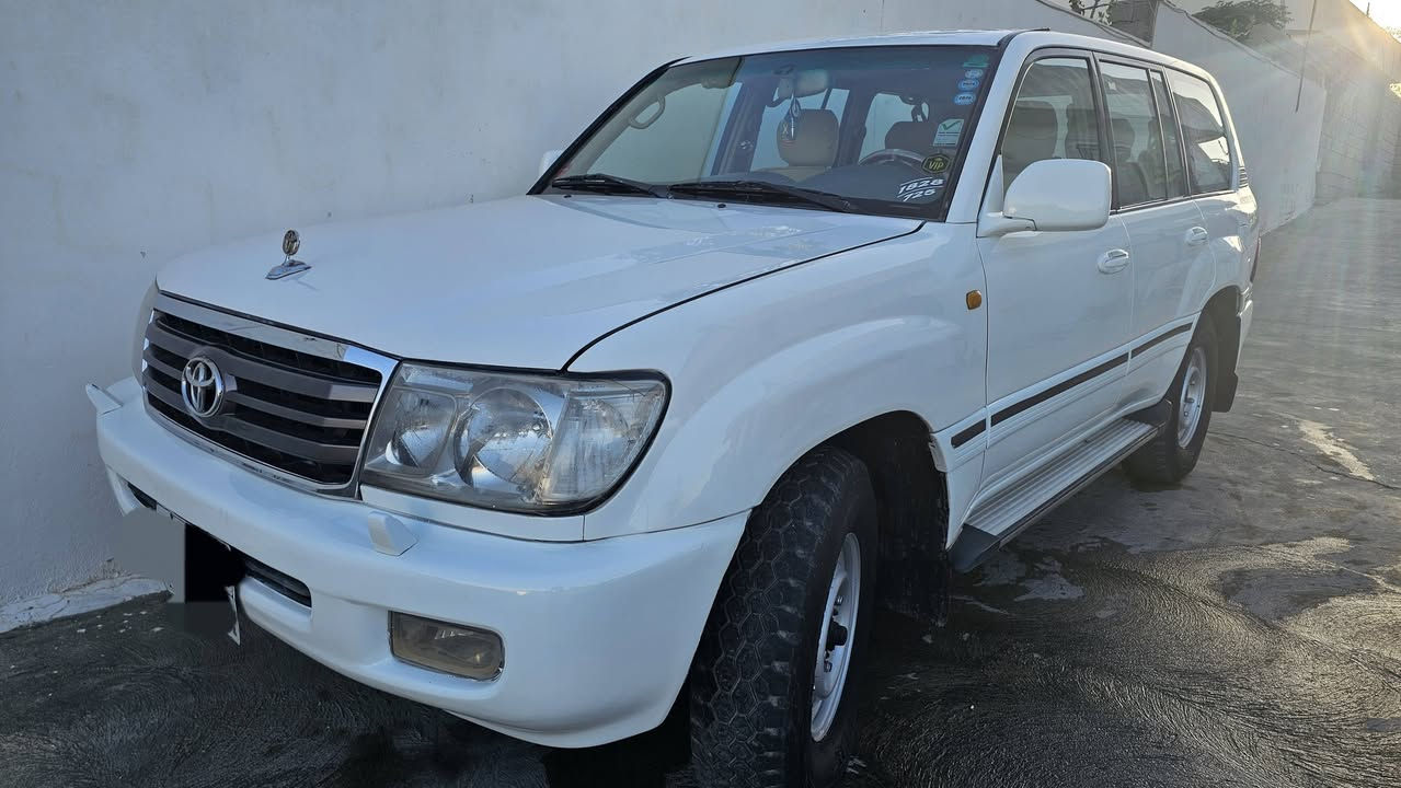 سلام عليكم 
للبیع تویوتا لادنكروزر مودیل 2004 فول مواصفات فور ویل شغال. كیر محرك شرط . بدون عیب بدون ضربة شرط كل الاجزاء باقی علی شركة. ابیع حزام للجماليه ، سستم غاز شركة قیوان،  نفاذ سنوية باقی سنة واحدة رقم سلیمانية شرط تحویل سعر 155 مکان کرکوک 
 ***********
***********
