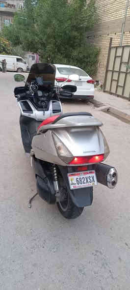 سلام عليكم للبيع او مراوس عادي سلفر ونج مكينه 600 وارد امريكي سرعه 200 سكيورتي نضيفه كله شغال للخير شلعه معدل فول ماشيه 52 كفر بلادي تخم تايرات جدد سعر دراجه 14 بيها مجال خوان شراي تدلل بغداد زعفرانيه ***********
