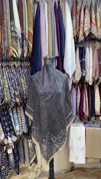 ربطة كرنكل مشجر قياس متر سعر الدرزن 25 الف للبيع جملة فقط رقم  0782710...