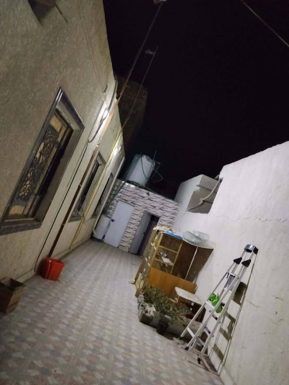 البيت حي الاعلام زراعي  قرار محكمه المساحه 300متر والبيت الداخلي حوش جبير وثلاثه اغرف مع صالتين ومطبخ وصحيات داخليه وخارجيه سكف كونكريت صبابه السعر 78 وبي مجال لشراي استفسار خاص


**إذا كنت صاحب هذا الإعلان وتريد حذفه لأي سبب، رجاءا أرسل رسالة إلى الدعم الفني**