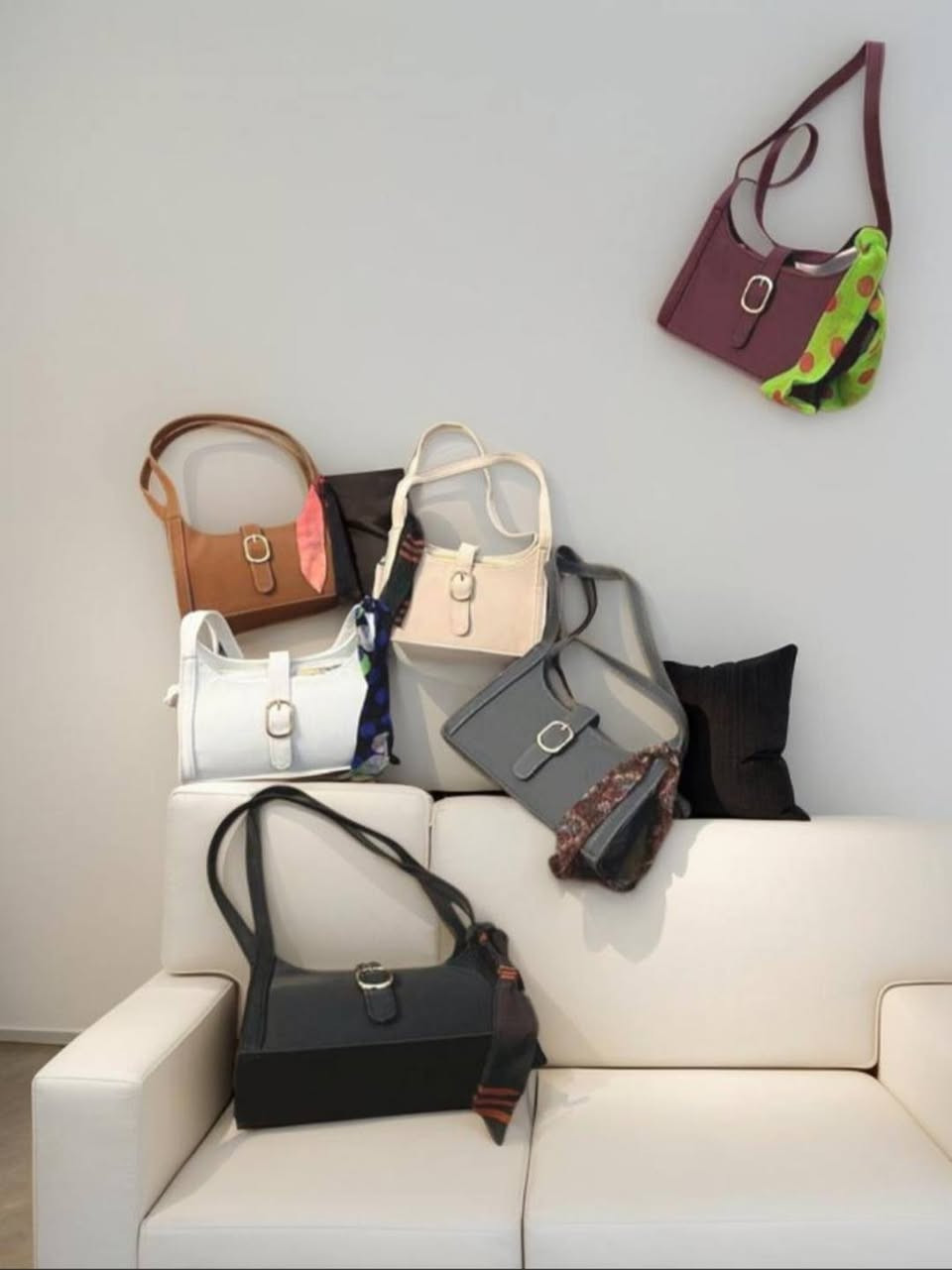 جنط نسائية تجنن 💖
خفيفة، أنيقة، وتكمل ستايلچ 👝✨
تنفع للدوام وللطلعة
ودلّعچ بهالشكل الحلو 😍
💰 السعر: 5,000 بس
🚚 التوصيل: 5,000
📩 راسلينا خاص للطلب او واتساب *********** 
العدد محدود لا يفوتچ ⏳💗
