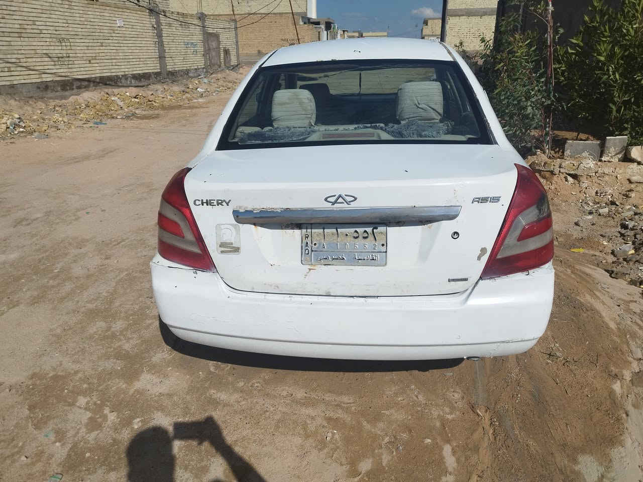 للبيع شيري أي فايف 2013 رقم قادسيه رقم راعيها راح مني ابيع بدون راعي سنويه نافذه بل 2025 سياره جاهزه وشغاله سعر 15 ورقه مكان نجف رقم ***********
