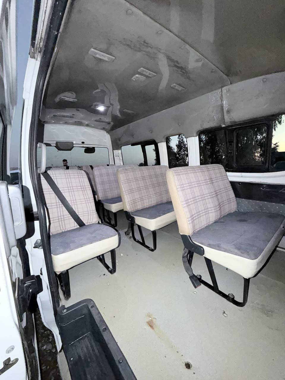 نيسان يورفان للبيع 2016
بيه صبغ ورا باب السلايت امشر بالصوره
وبيه بالجنطه طخه بس معدله ما مصبوغه والباقي كدام عينك كلشي موضح بالصور
مكينه بيه تنقص 
كير مكفول عينه وصينيه وفلاوين متحرك جدد اصليه 
اكسن حداديه كله جديد تايرات تخم جديد تبريد محور ثلج دوشمه و تلبيسات جدد 
رقم بغداد 
لسعر 205 وبيه مجال 
لمكان بابل مشروع المسيب 
***********
ملاحضه تحويل مباشر مابيع ذا مو عقد مروري
