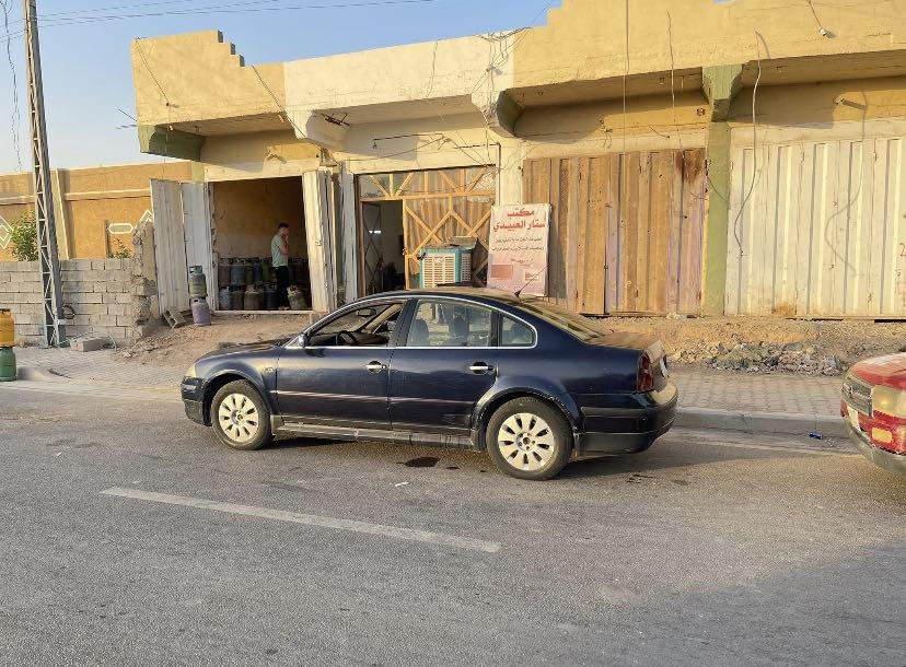 السلام عليكم فولكسفاغن باسات  2001ماعايزها شي تشغل وتمشي كير عادي والمحرك بي تبخير وصبغ عام ورقم وسنويه باسمي التحويل شوكت ماتريد  السعر 35) وبي شوية مجال وبيع او مراوس 
❌موجود فقط واتساب❌
*********** 
📍صلاح الدين الضلوعية 📍
منذر النعمان الجبوري
