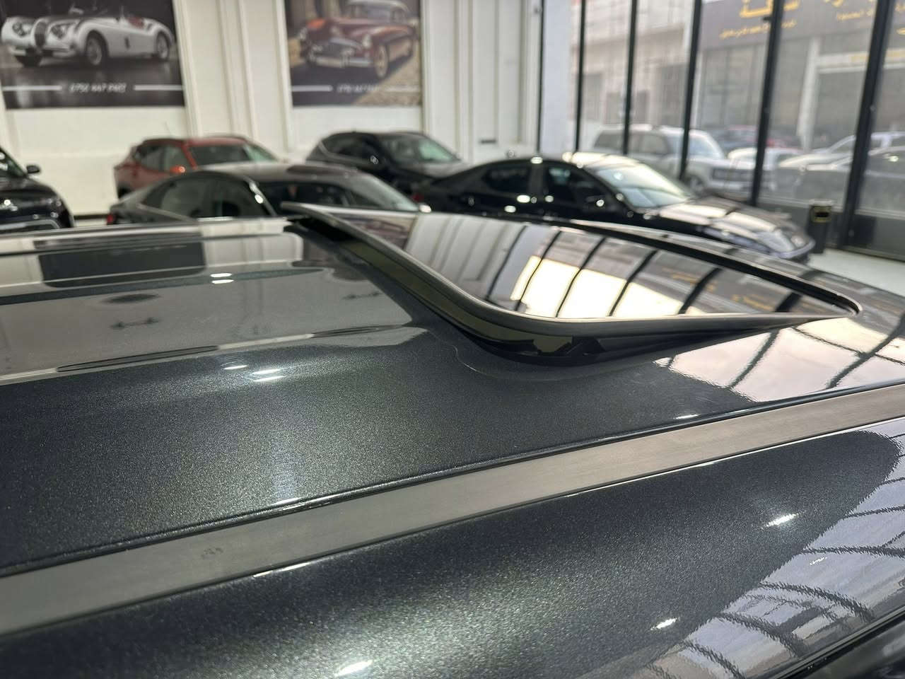 السلام عليكم ( بيع فقط بدون مراوس )
(كيا صول 2025 بدون صبغ لون فيلي ) 
( زيرو ماشية الف ) ( بدون رقم ) 
حادثها كسر بدعامية ومكانين صغار بارد على كد شبر .  محرك 2000 دوش
مواصفات :
 فتحة سلايت / رادارات من كل جوانب / لايت ابو لد عدسات / بك لايت لد / نقطة عمياء / اشاير بلمري /
تدفئة كشنات / تدفية ستيرن / شاحن واير ليس/ نوافذ شحن مبايل امامي وخلفي / تحديد مسارات / سياقة اليه / كيجات الكترونية
وباقي المواصفات المعروفة 
السيارة جاهزة وكاملة كبل لرقم
مكان السيارة : اربيل 
السيارة بدون رقم تترقم شمالي 
السعر : 154
للاستفسار : ***********
