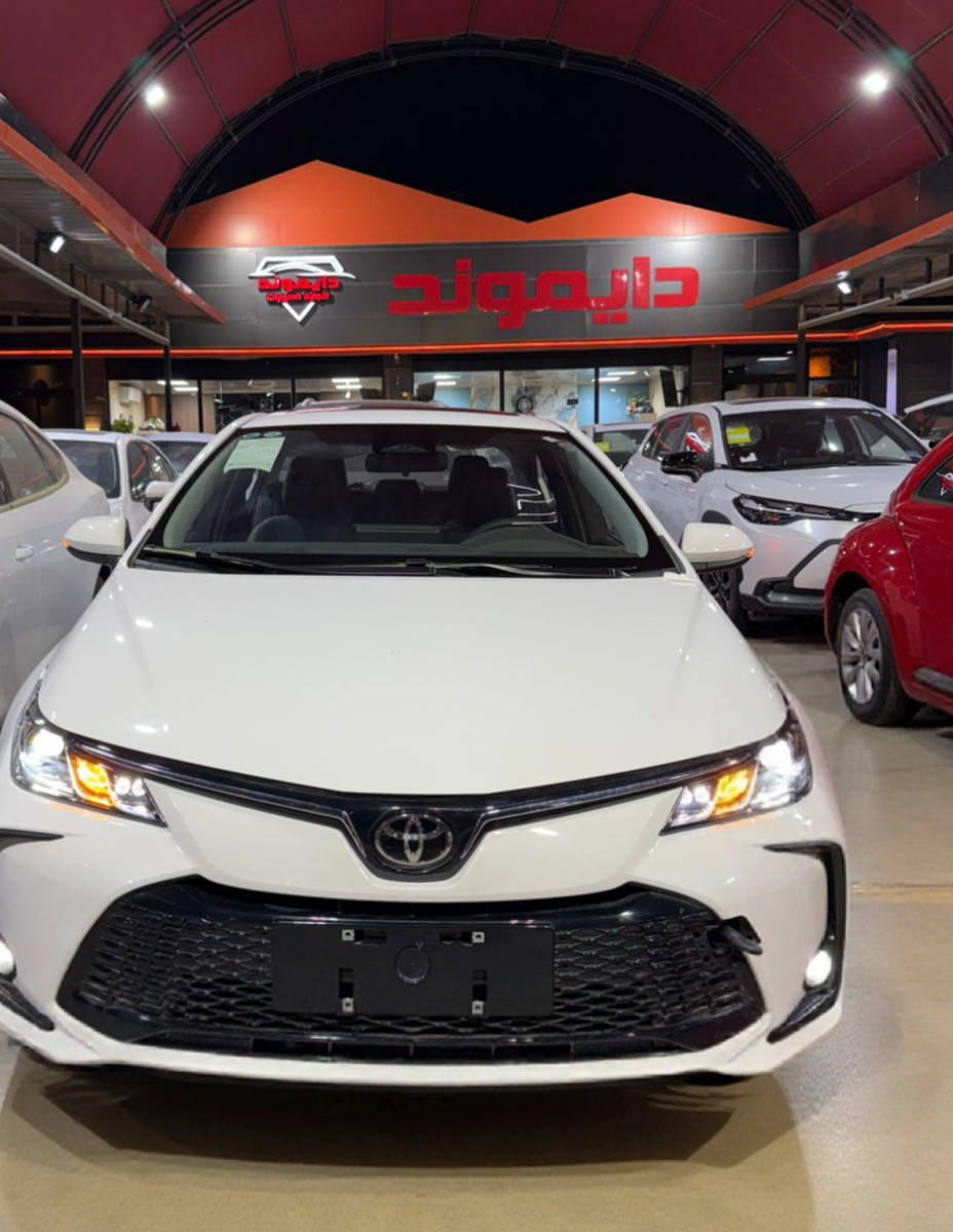 🚗🔥 تويوتا كورولا 2025 – خليجي 🔥🚗
✨ عروض مميزة من شركة دايموند لتجارة السيارات ✨

إذا تدور على سيارة اعتمادية + شكل أنيق + صرفية ممتازة…
كورولا 2025 هي خيارك الصح 👌

💰السعر:25.500.000

✨ التفاصيل:
✔️لايت زنون 
✔️بلوجكتر(كشاف)
✔️رادار امامي
 

✔️ إصدار خليجي 🇦🇪
✔️ دواخل لون أسود فخم 🖤
✔️ محرك اقتصادي قوي
✔️ قير أوتوماتيك ناعم
✔️ شاشة وسطية + بلوتوث
✔️ كاميرا خلفية
✔️ تبريد ممتاز يناسب أجواء العراق

📍 سيارة جاهزة للتسليم وبحالة ممتازة
📞 للحجز والاستفسار راسلنا خاص أو اتصل الآن


**إذا كنت صاحب هذا الإعلان وتريد حذفه لأي سبب، رجاءا أرسل رسالة إلى الدعم الفني**