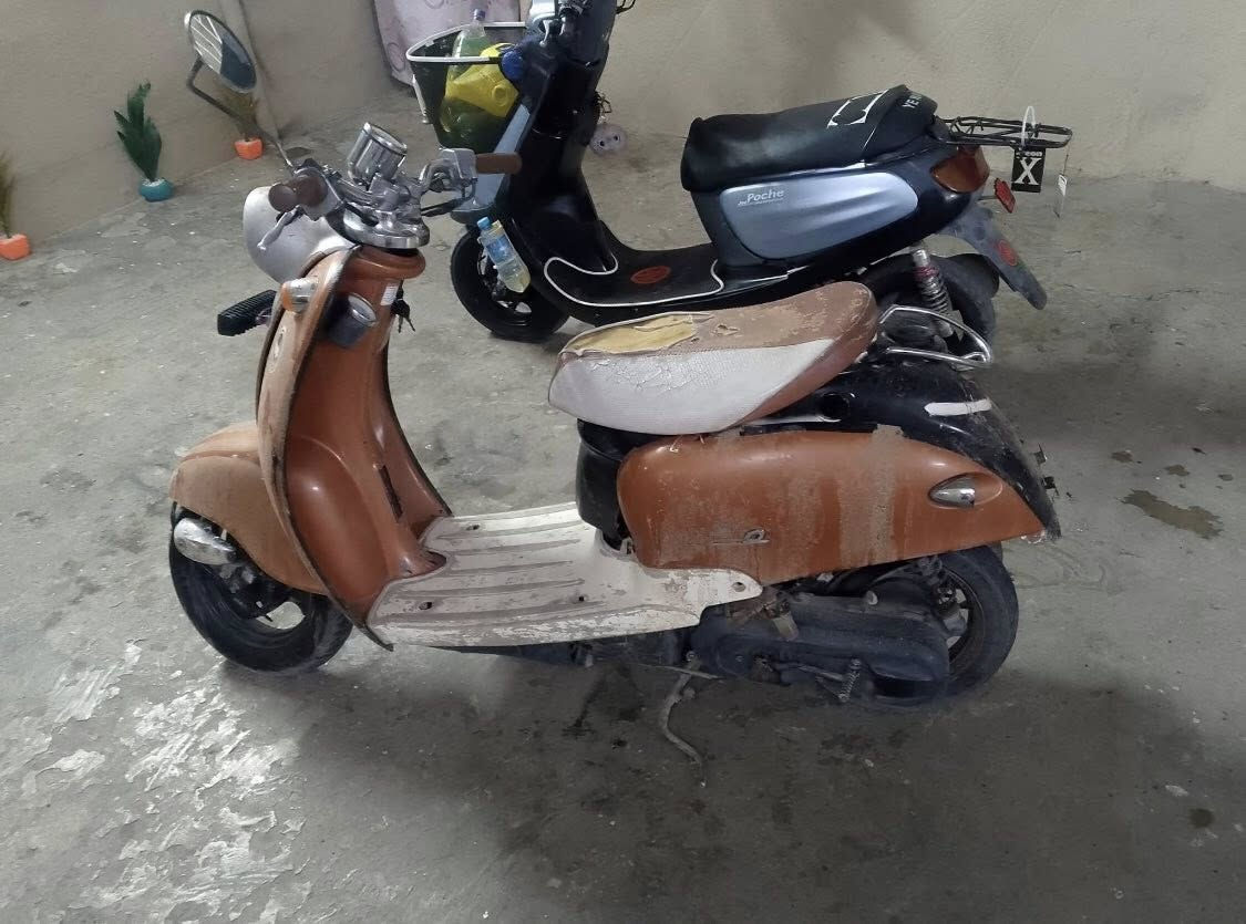 السلام عليكم ماطور عبد الحليم كلاسيك شرط محرك مامفتوح وايرمنيه شغاله السعر 200 وبي مجال


**إذا كنت صاحب هذا الإعلان وتريد حذفه لأي سبب، رجاءا أرسل رسالة إلى الدعم الفني**