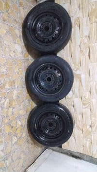 شباب عندي هذني  الغراض للبيع مال سوناتا كلمن وسعره.. مكاني بغداد اليرد...