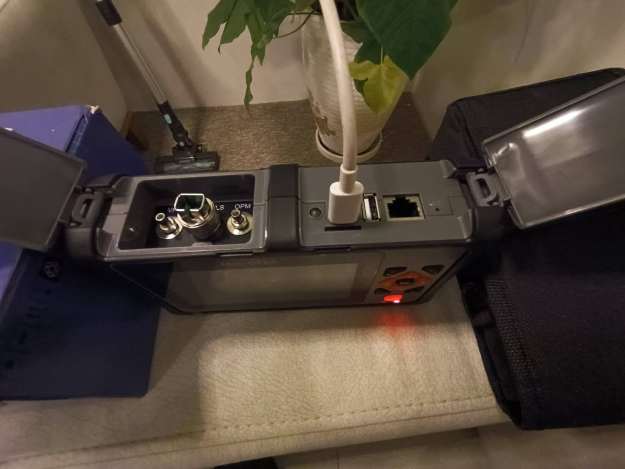 mini-otdr 1550
جدید للبیع بس ما اعرف اکو ملحقات لو لا هذا بل صورة ویا جنتا و کیبل شحن type-c


**إذا كنت صاحب هذا الإعلان وتريد حذفه لأي سبب، رجاءا أرسل رسالة إلى الدعم الفني**