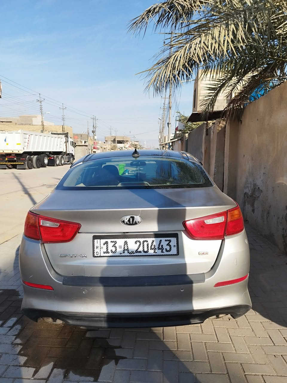 سلام عليكم سياره كيه أولتيما موديل 2015 وارد امريكي للبيع مواصفات : بصمه بنوراما تبريد قطعتين تدفئه مرايات شفط كراسي كهربائي سياره نضيفه جاهزه خزي ميموري مايرداله شي الحادث مثل ماواضح بل صوره راعيه بل بصره يمي سعر 112 
رقم الهاتف : ***********
