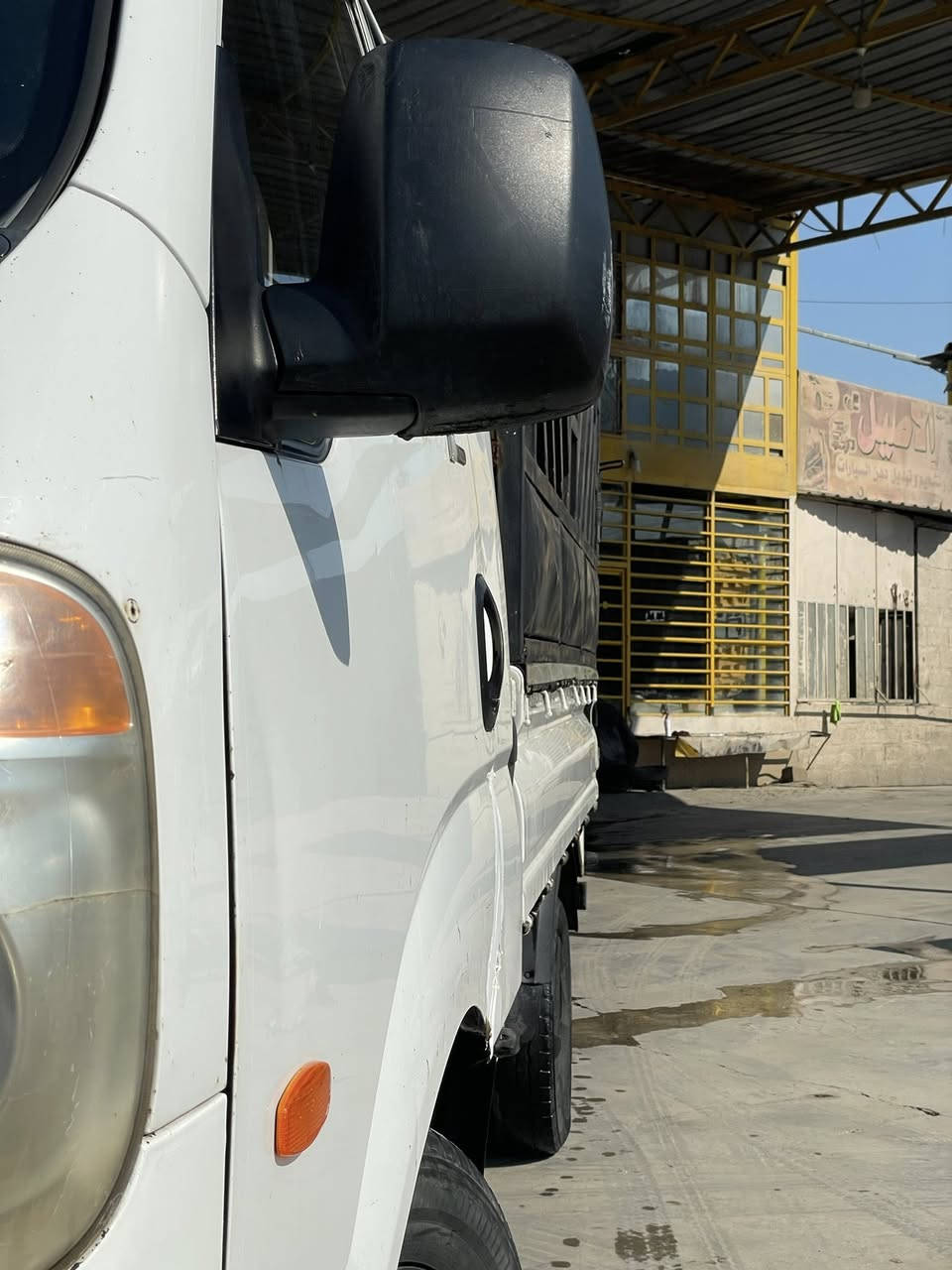 السلام عليكم
كيا حمل بنكو 3
للبيع سياره موديل 2007  السياره بدون صبغ فقط الدوائر مصلحه محرك 3000 سوبر السياره كلها شرط من كير ومكينه واكسل وشاصي مكفوله مكان السياره موصل الايسر  السعر 90 

للاستفسار الاتصال على الرقم 
*********** اسيا 
*********** كورك
