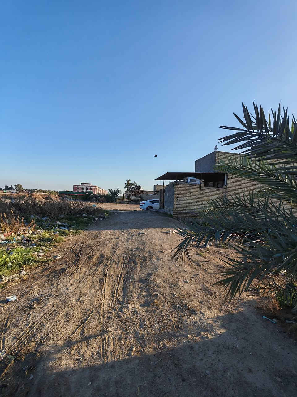 مشتمل للايجار 100 متر طابق واحد بسبع البور بسوداني كامل كيزر تانكي مباشر تسكن سعر الايجار 200 قفل 
للاستفسار *********** واتساب او مكالمه
