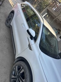 سورنتو  6 خليجي  7راكب كير ماوس  فول عده الفتحه باسمي   كلشي موضح بل ص...