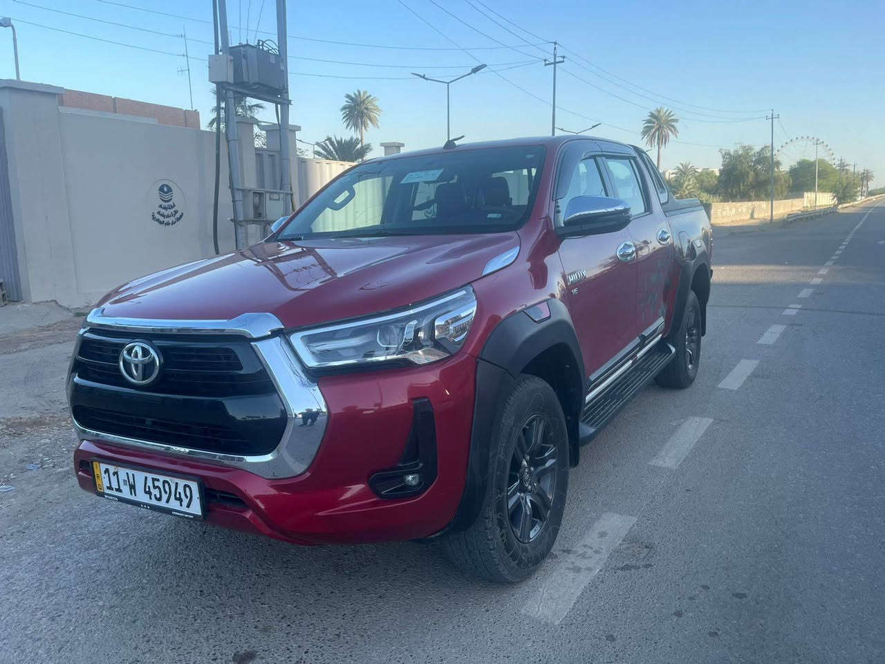 سلام عليكم للبيع بيكم TRD
مكفوله كفالة عامة 
الكشنات تبريد 
شحن لاسلكي 
حساس خلفي امامي 
ماشية 80
بيها بس اشويه صبغ بالدعامة الامامية 
الباقي مكفول 
موديل 22
بسمي السنوية 
*********** مكاني بغداد قرب الجسر الفرنسي

