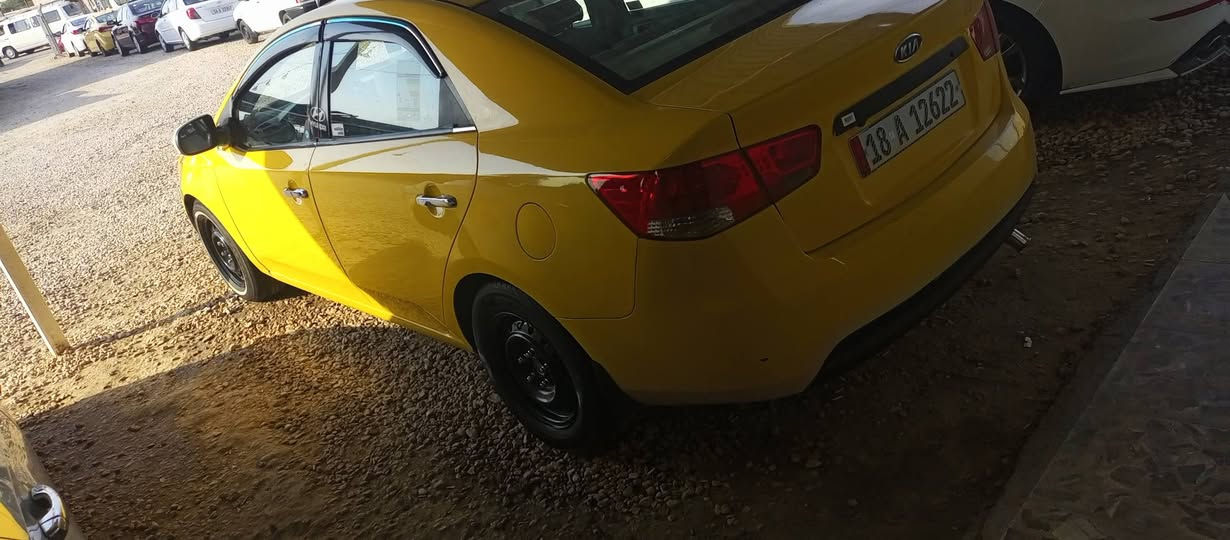 اسلام عليكم كيه فورت  موديل 2010 رقم بابل  مكانه كربلاء طريق النجف عمود 830سياره أمريكي  حادث الجاملغ وبنيد  اي سوال عل رقم ***********السعر 85وبيه مجال  كله جاهزة دواخل جديد
