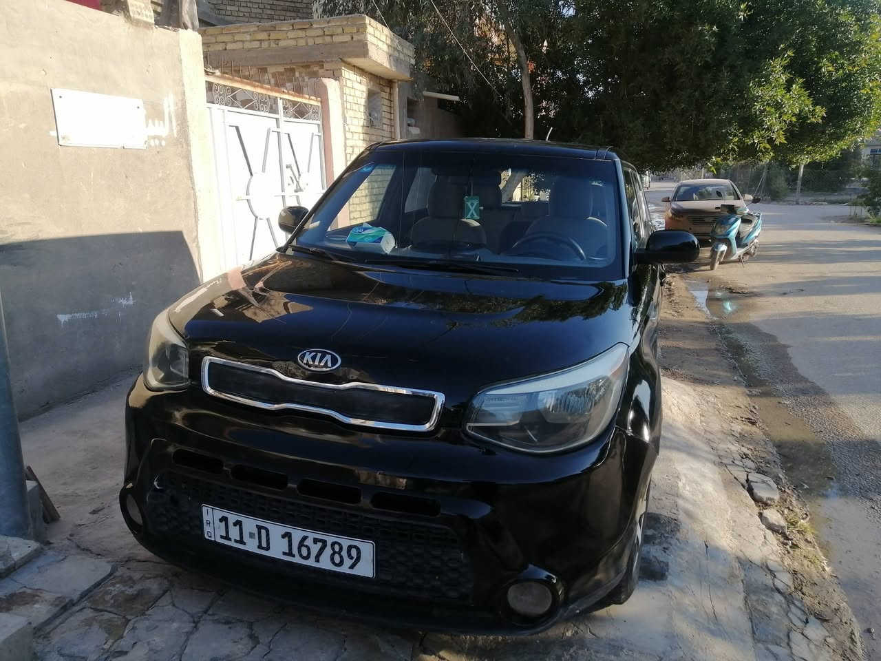 السلام عليكم
صول ١٤ امريكي مكينتها ١٦٠٠
حادثها جاملغ امامي بامريكا وهنا بالعراق هم جاملغ ثاني
سياره نظيفه حداديه جديده باتري جديد تبريد شغال
كير ومكينة خير من الله لاتنقيص ولاغيره
مبولشها قبل اسبوع
سعرها ١١٠ بيها مجال للشراي
مكاني بابل القاسم
*********** للتواصل
