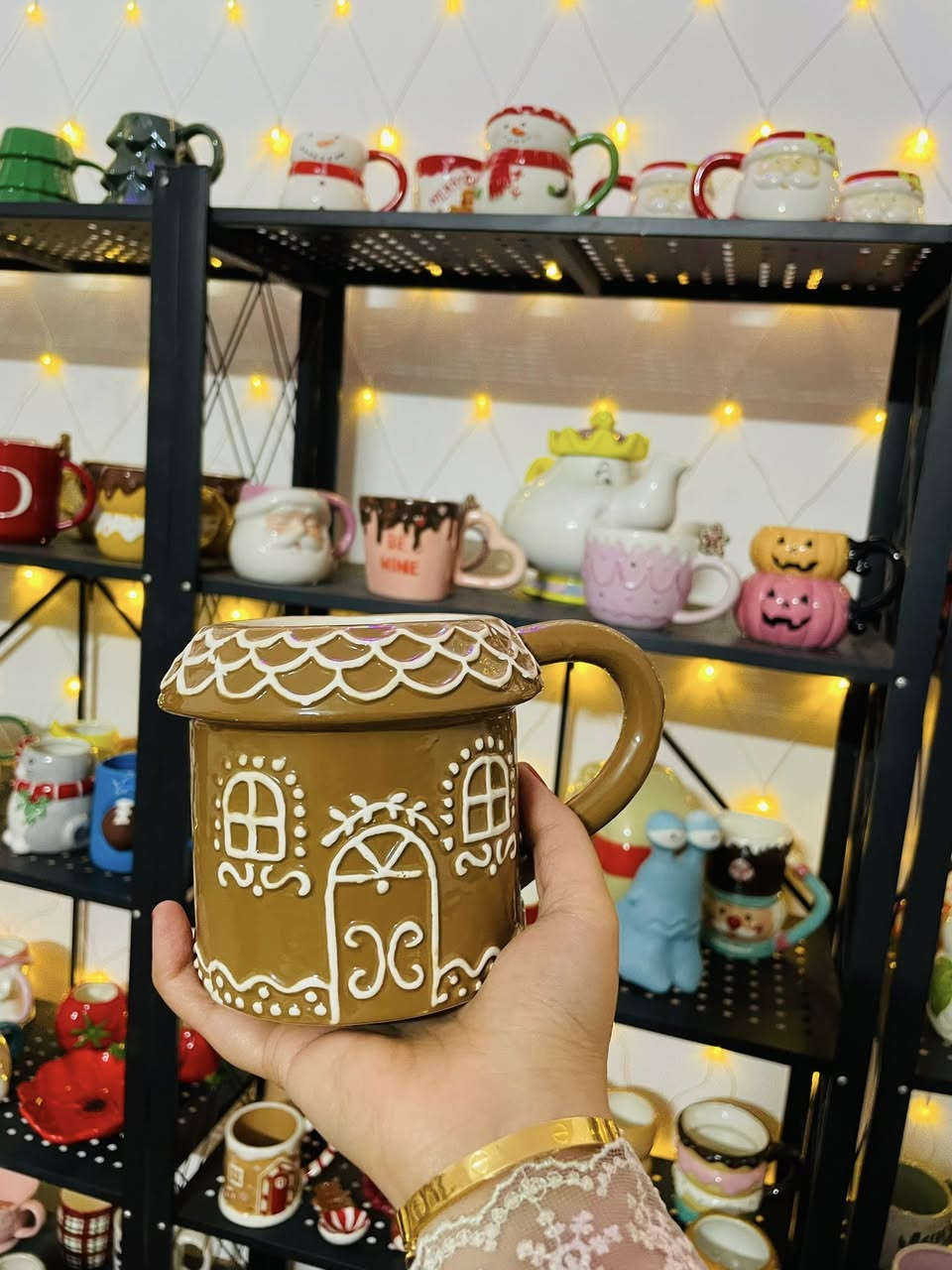 السلام عليكم يوجد لدي مكات مجسمة بأشكال دزني بآسعار من ٣٠٠٠الى ٥٠٠٠دينار اوربية مصنوعة من السيراميك بجودة عالية تتحمل الحرارة والمشروبات الساخنة يوجد توصيل


**إذا كنت صاحب هذا الإعلان وتريد حذفه لأي سبب، رجاءا أرسل رسالة إلى الدعم الفني**