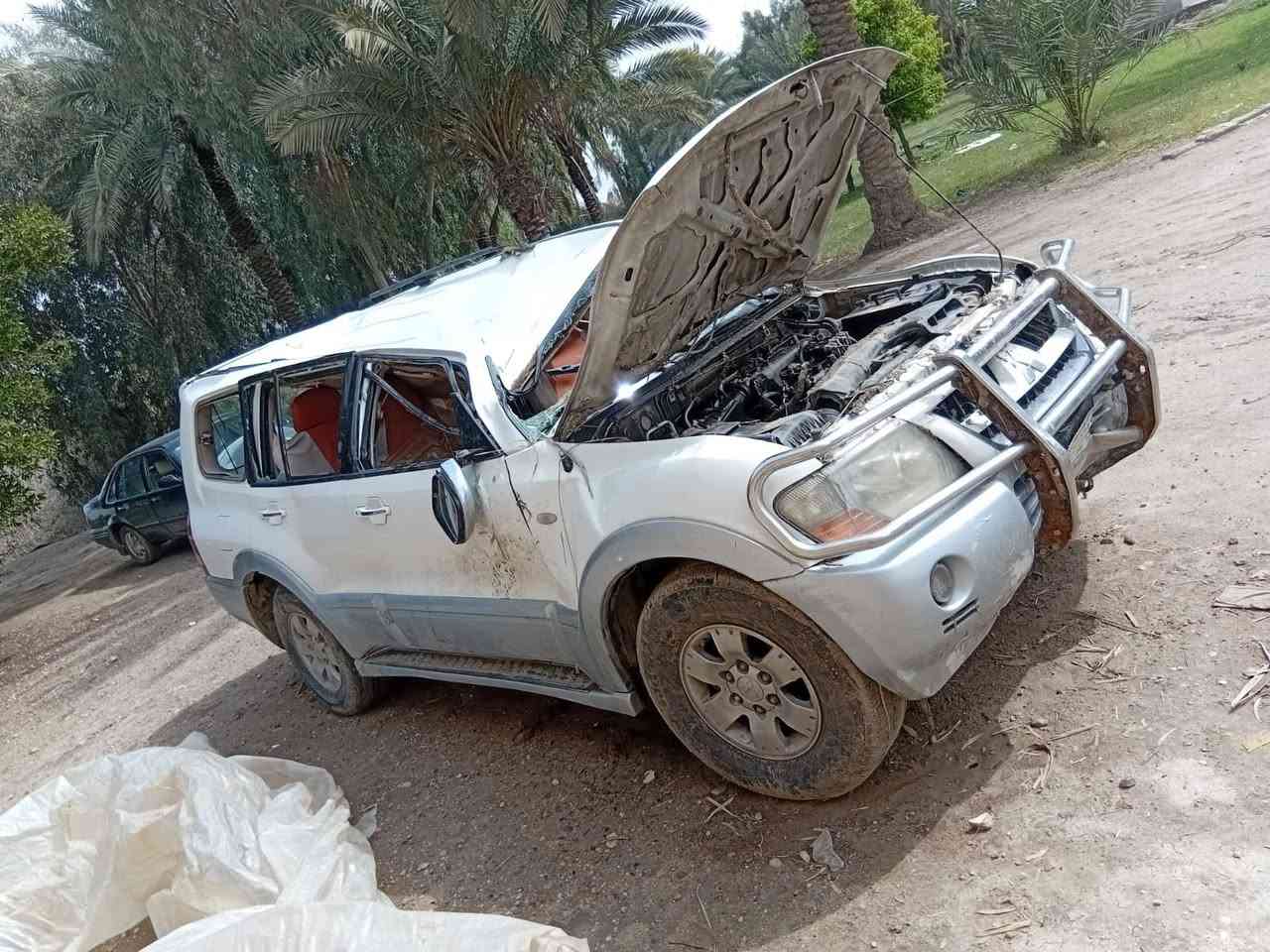 السلام عليكم للبيع باجيرو 2007 رقم بغداد تنباع على حادثه السعر 55 وبيه مجال ‭0783 821 4853‬
