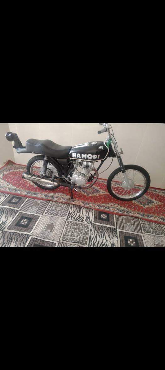 السلام عليكم دراجه اربعه كير اوراق اوصلي بسمي شاصي 20او باقي تعميره 25 دراجه شوفت عينك مكان ديوانيه رقم *********** بيه وتساب
