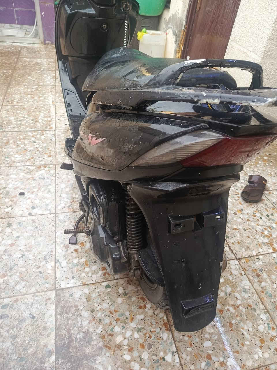 السلام عليكم ماكس للبيع شعله معدل تشغيلتهه هندر واحد خير من الله السعر 300 المكان الشعب رقم الهاتف ***********
