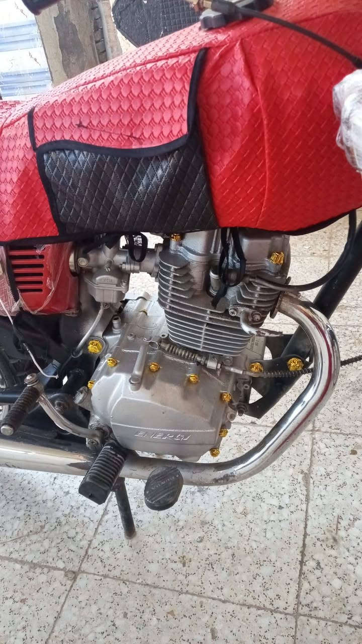 سلام عليكم دراجه يراني البيع بدون دراجه صارلي ٥يام من جفتته شرط صلي سعر ٥٠٠ سيد جميل رقم ***********
