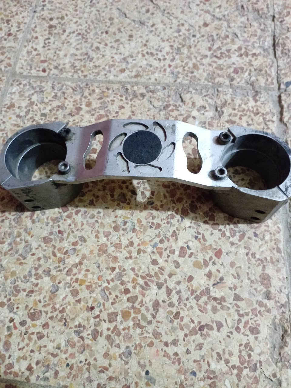سلام عليكم سستم كامل راجع مال سكنس بلادي مال تفصيخ مو عمل
هذا رقمي ***********
