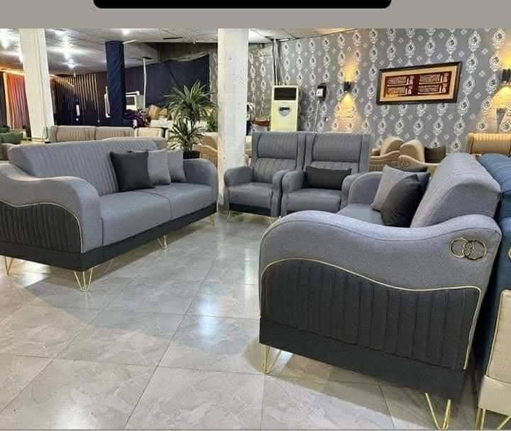 بسم الله وعلى بركه الله 

سلام عليكم ورحمه الله وبركاته يوجد لدينا تجهيز معارض لكافت الموديلات دوواين واتخامه وحسب الطلب 
وشغل درجه اولى بلاويد 
وقياسات وتخامه 
سفنج درجه اولى مميز اول 
وخشب جام روسي 
والقماش تركي درجه اولى 
***********وتساب فقط
