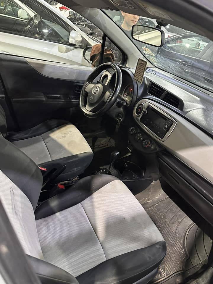 یارس 
2014
بی سبوخ 98$

گیرومەکینەبەشەرح
تەقەورەقەی بەشەڕت
رەقم باریک 
شوین هەولیر پیشانگاکانی ئازدی 
ژم *********** أربيل, العراق
