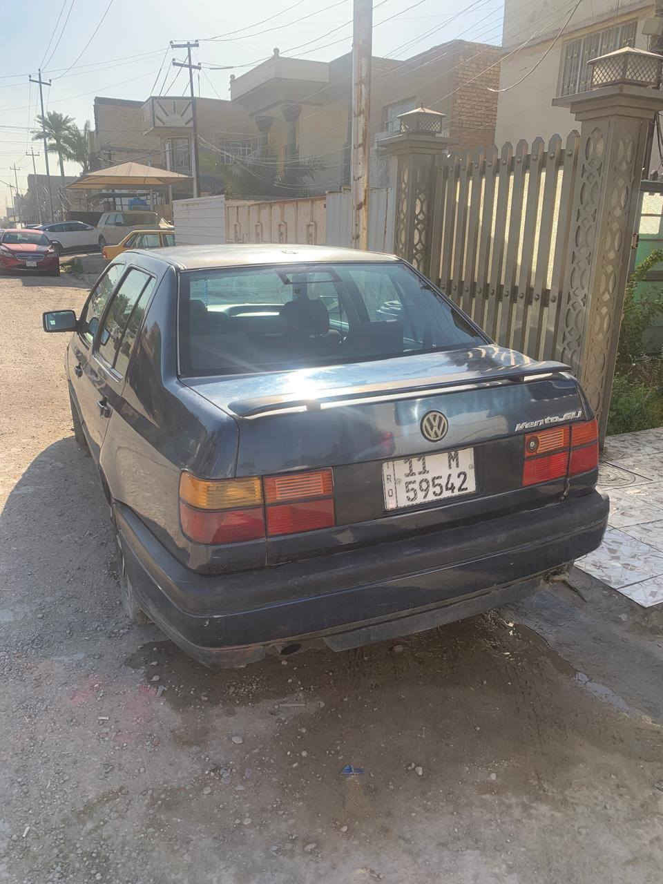 كولف فينتو الماني
موديل 1993
المكان بغداد 
السعر 30$ وبيها مجال
كير اوتوماتيك 
شغاله سيارة حلوة وناعمه 
صاحبه أوراقها موجوده همينه ويحول 
غير متواجد على إنترنت  مكلف بالنشر 
الشراي يتصل على رقم 
***********
والي ميشتري كولشي اكو بالسوك لا يكسر بالحاجة
