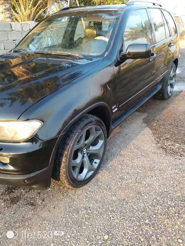 السلام عليكم 
للبيع او مراوس وانطي فرق 
فول مواصفات موديل 2005
محرك 8
***********
