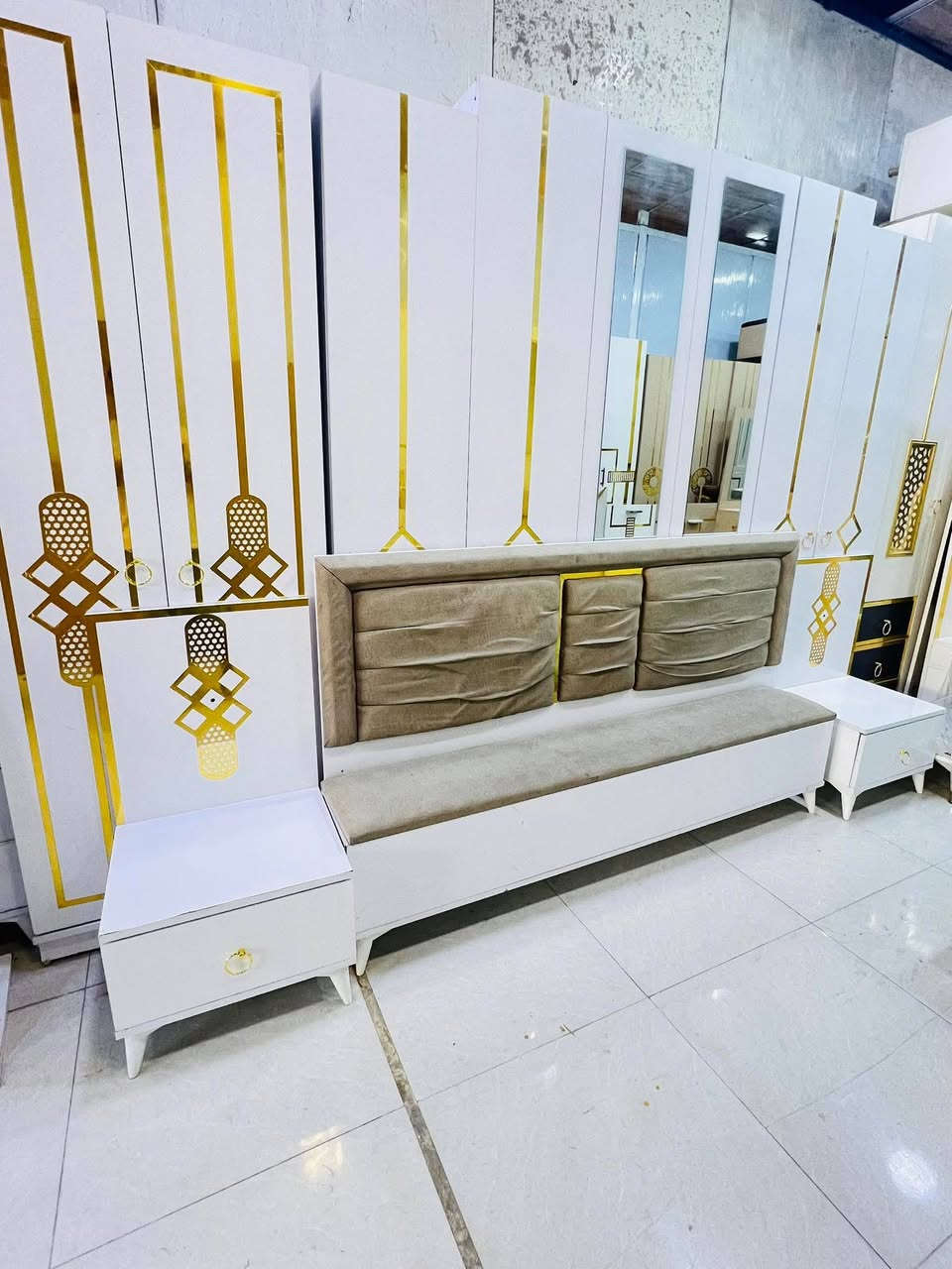 للبيع سعر مناسب جدا سكرين وتعال خاص


**إذا كنت صاحب هذا الإعلان وتريد حذفه لأي سبب، رجاءا أرسل رسالة إلى الدعم الفني**
