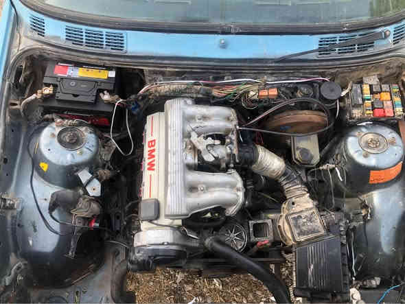 سلام عليكم اخوان بي ام زعره للبيع موديل 90 محرك اربعه سلندر كير ومحرك ابشرط بدون ضربه  رقم كركوك فحص ويا سنويه ***********

سعره 11 ورقه وبيهه مجال بسيط خناقين
