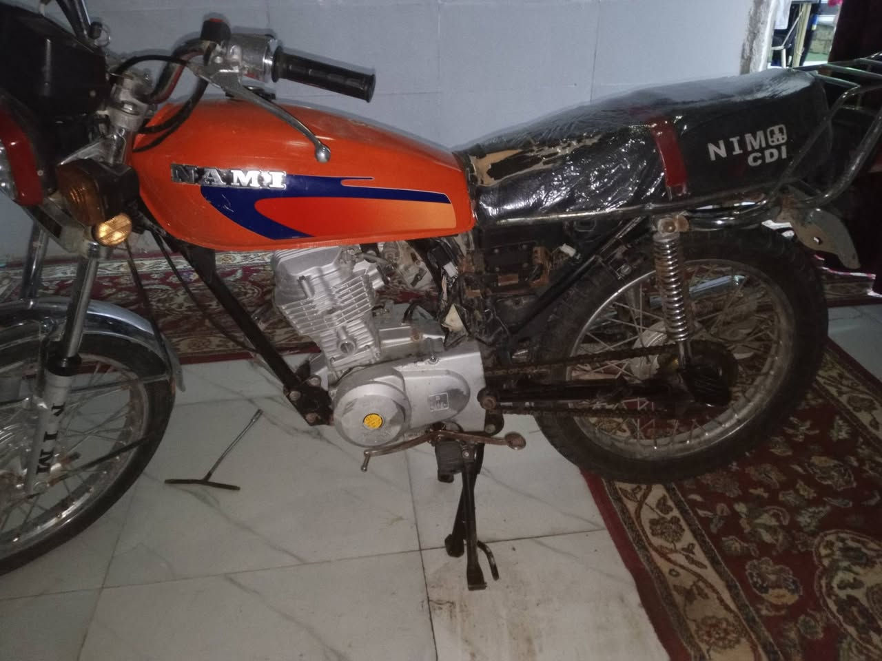 سلام عليكم دراجه البيع 21بلاديه بس متروكه دراجه شاصيه نضيف بوري رفيع اوراق اصولي شرط ترقيم مكينته مفتوحه بستم ورنكات فقط مكاني ناصريه قضاء الفجر *********** سعر 625وبيه مجال لطيبين
