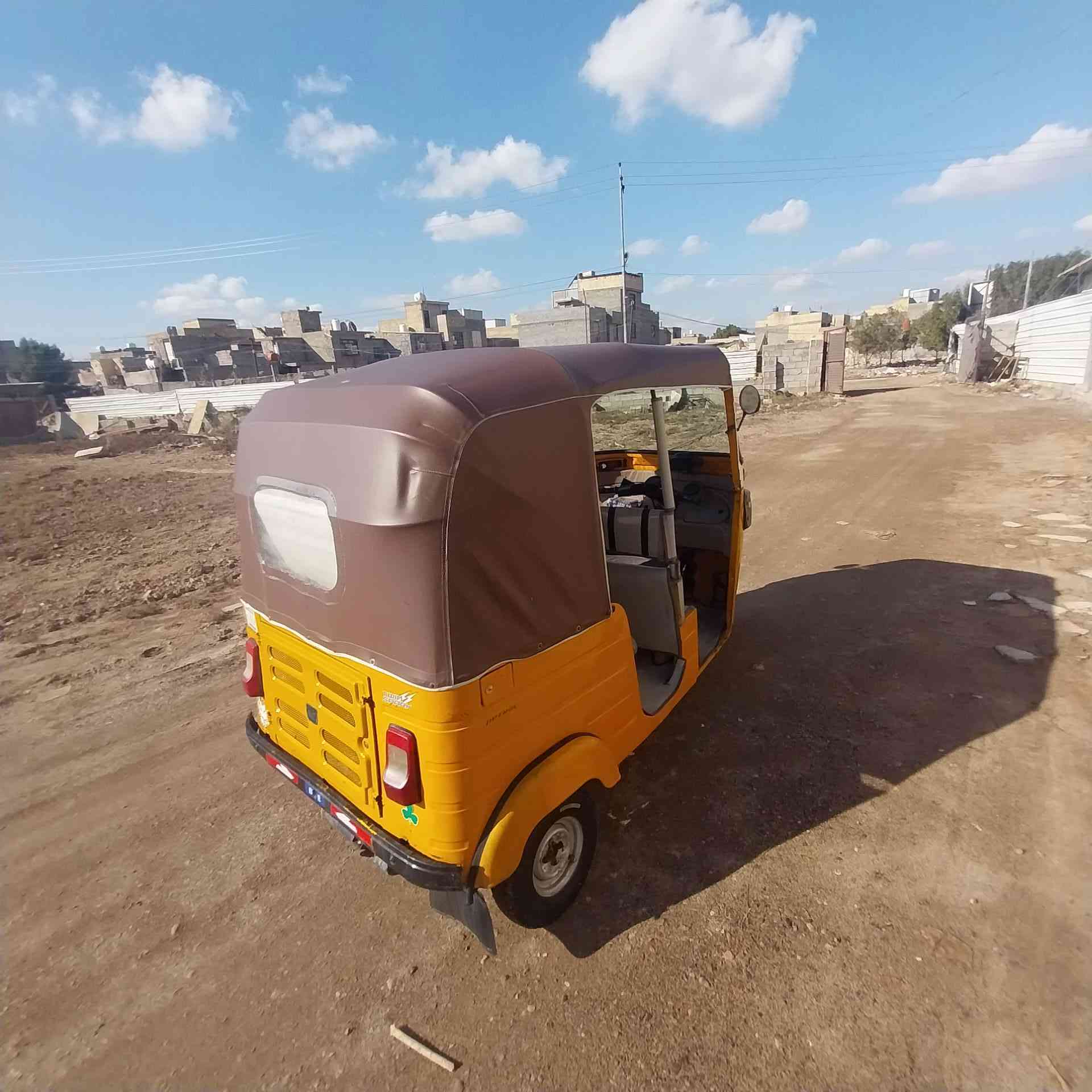 السلام عليكم تكتك موديل20رقم وسنوية تحويل ثاني يوم السعر٦٥٠٠وبيها مجال قليل***********
