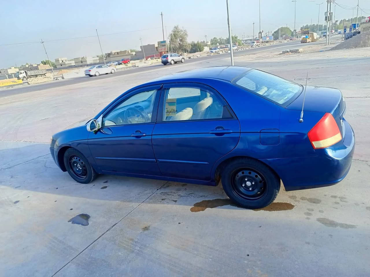 موديل2007 محرك 2000
محرك كير حداديه تبريد بس غاز كهربيات
كله جديد صبغ عام بدون حادث
سياره قسام شرعي بيع او مراوس حسب القناعه 
سعر 55 وبيه مجال ***********
