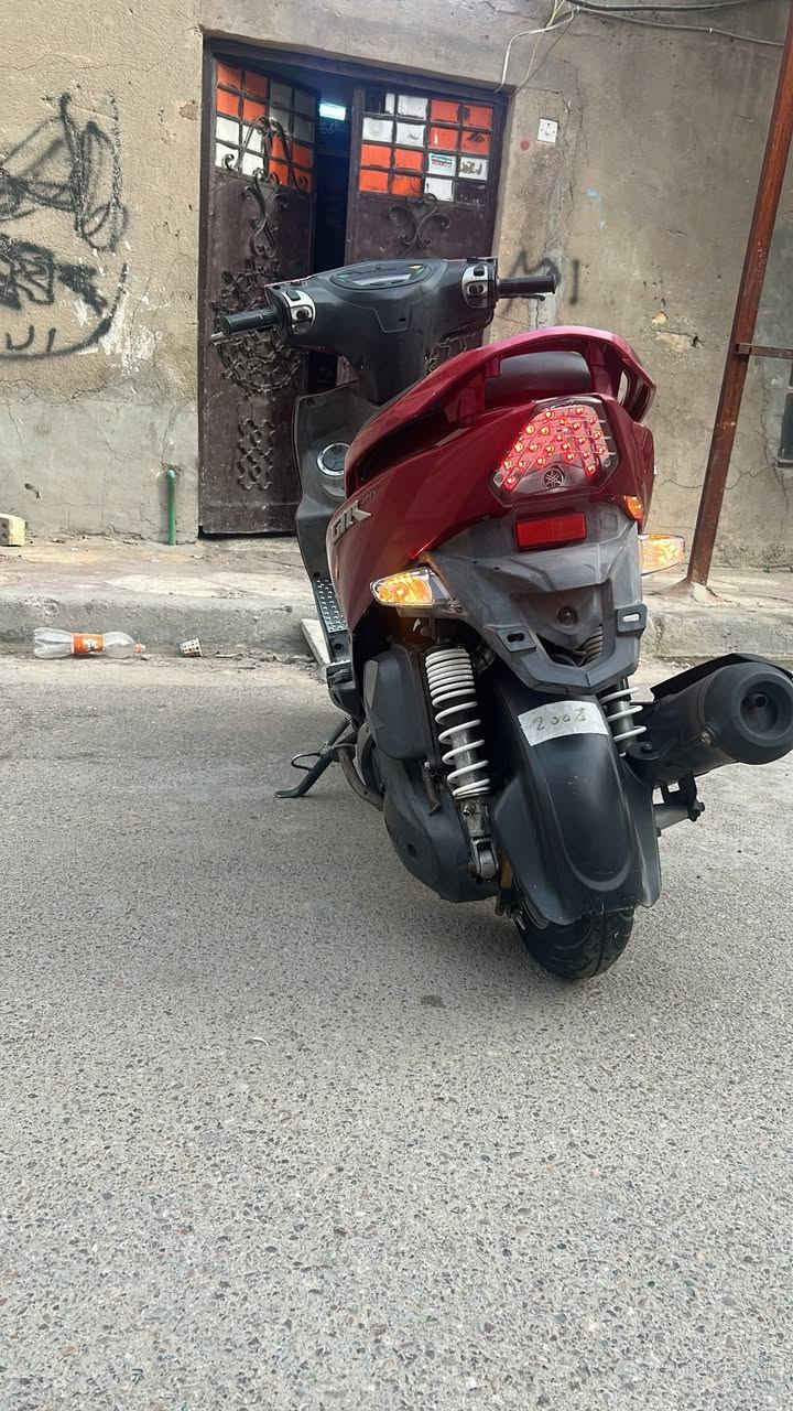 السلام عليكم دراجة جيتي ار كفالة شرط شلعة ومعدل دراجة تخبل ماصالها هواي نازلة رمبة الرقم***********
