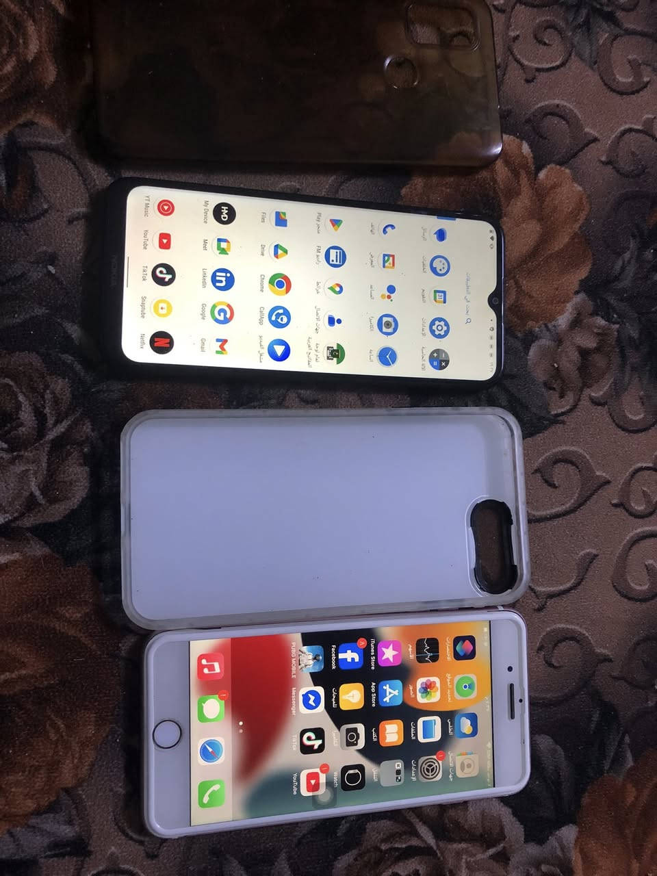 ايفون سفن وموبايل نوكيا للبيع الايفون بطاريه100مستبدله فقط بطاريه الباقي كلشي بلادي والموبايل نوكيا جديد ماطاب تصليح وكلشي ممبدل سعره90وبي مجال والايفون سفن سعره125وبي مجال مكان مدينه الصدر قطاع29 الرقم***********
