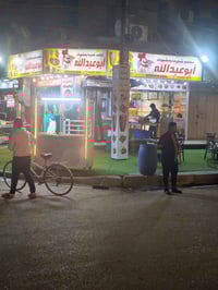 مطعم للبيع • شغال • بل غزاليه