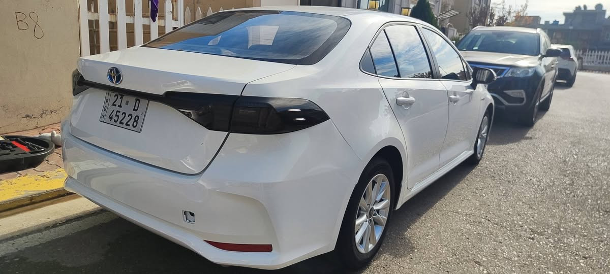 تۆیۆتا کرۆلای هایبرێد مۆدێل 2024تەنها 31000 کیلۆمەتر ڕۆشتوە سنوقی بۆیاغە چاملغی دوای سایەق ساردی هەیە تۆزێک ناوی گردوە بەسناوی بۆیاغی نیە تەنها ڕاکێشراوە هەمو گیانی بەشەرت سعری 137  گەڵاو مەعامەلەیەکی کەم بۆ پەیوەندی کردن.  ***********. السليمانية, العراق
