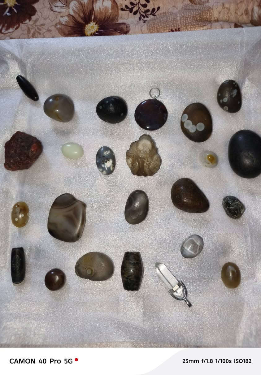 للبيع شلع مكاني بغداد العبيدي للتواصل على واتساب ***********
